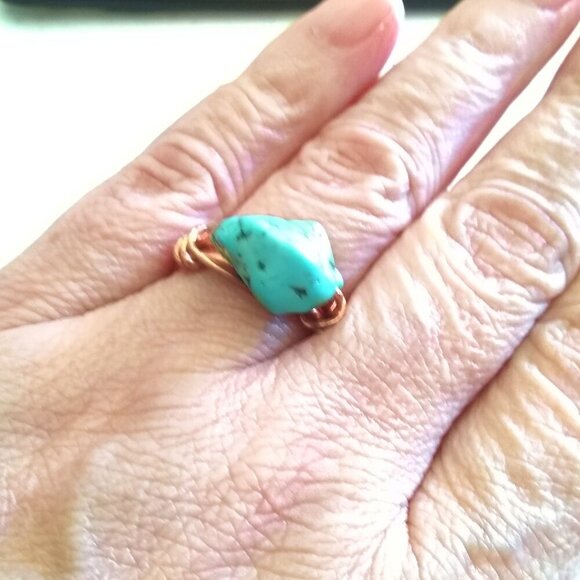 Size 8 ~ Modern Mystic Western Chic ~ Copper & Turquoise Magnesite Nugget Ring - Picture 1 of 13